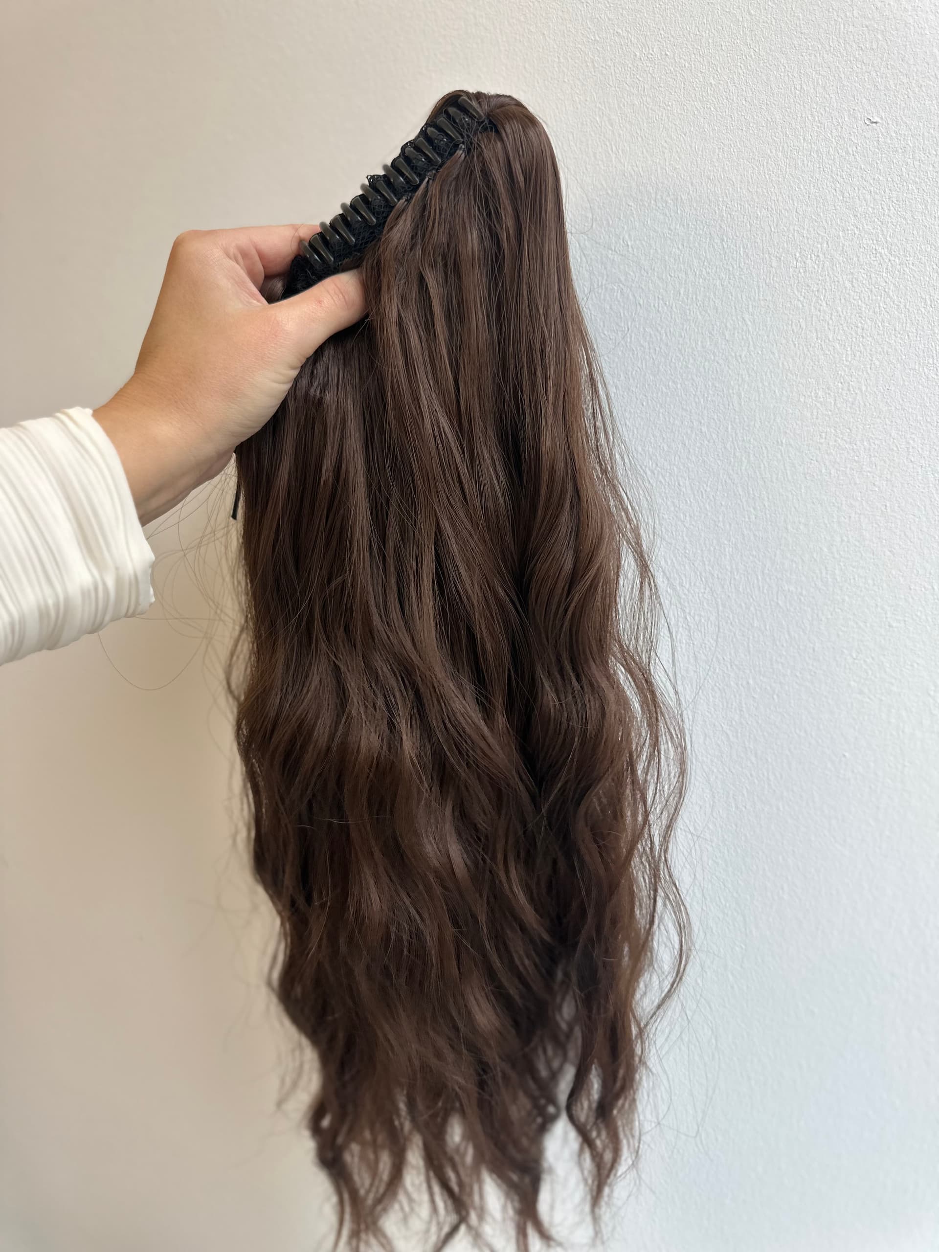 Coada de Par cu Cleste Ondulata Saten Natural Deschis, 70 cm