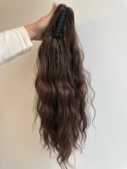 Coada de Par cu Cleste Ondulata Saten Natural Deschis, 70 cm