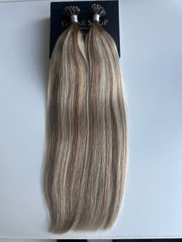 Extensii Cheratina Black Collection Balayage #8/Silver/#8 Extensii Cheratina Black Collection Balayage #8/Silver/#8