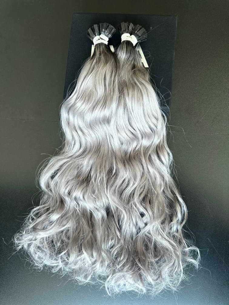 Extensii Cheratina Russian Hair Ombre #1B/Light Grey Extensii Cheratina Russian Hair Ombre #1B/Light Grey