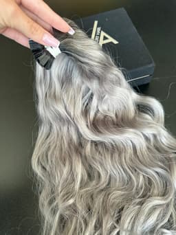 Extensii Cheratina Russian Hair Ombre #1B/Light Grey Extensii Cheratina Russian Hair Ombre #1B/Light Grey